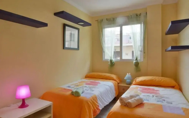 Townhouse 200mts to the beach