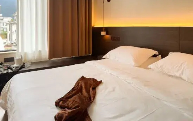 Where and where · mountain house (Shimohatsu store)