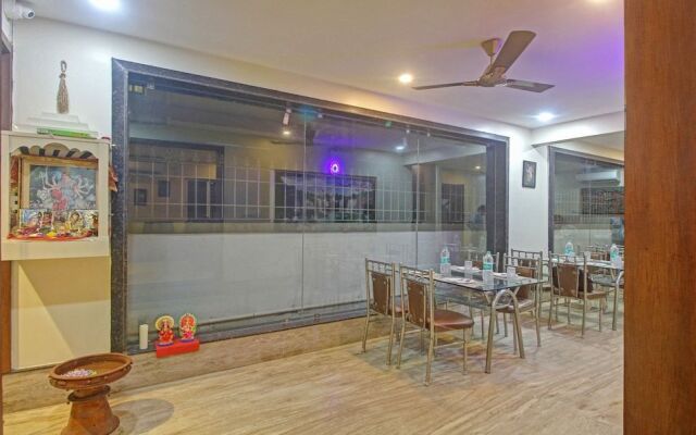 Fabhotel Dream Plaza