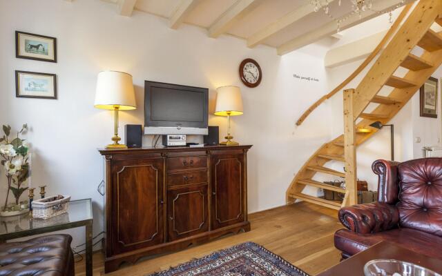 Tasteful Holiday Home in Wemeldinge near Sea