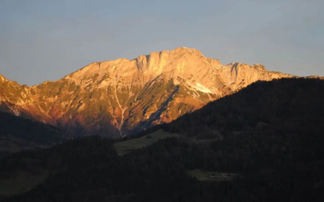 in the Berghanghaus"l Obersalzberg