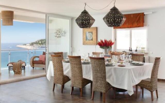 Cali Luxury Suites And Suites Bed And Breakfast