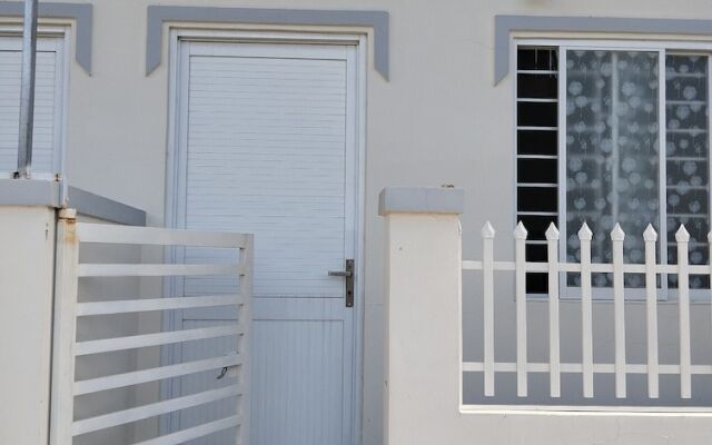 Vibi motel Hòn Rơm