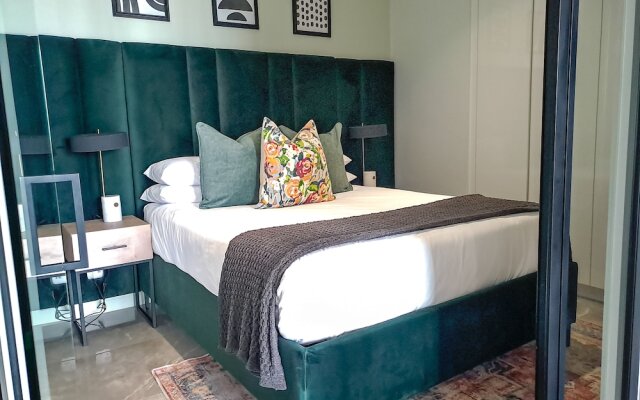 Executive apartment at Ellipse Waterfall