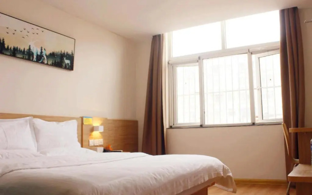 7Days Inn Shangqiu democratic road WAL-MART