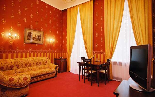 Continental Hotel