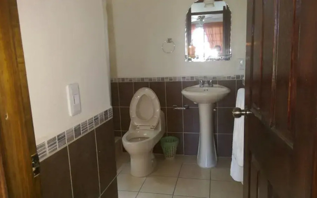 Casa Colonial Bed And Breakfast