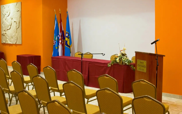 Hotel Veli Mel