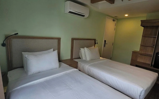 Nicecy Hotel - Truong Quyen