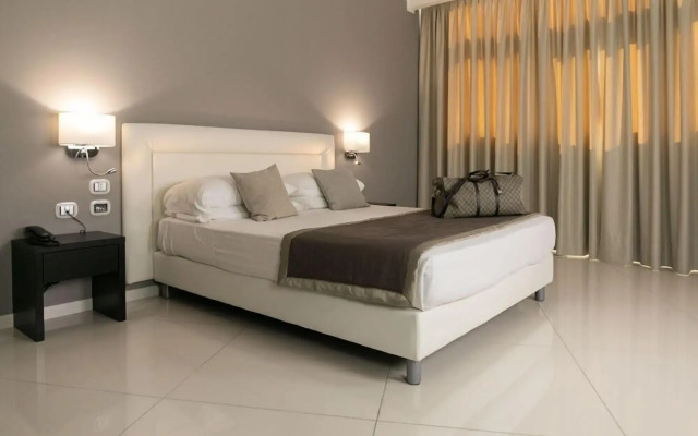 Marconi Hotel
