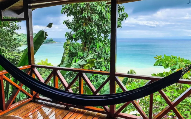 Las Cotingas Lodge