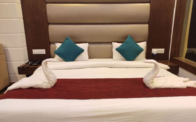 Ahr Hotel Radha Residency