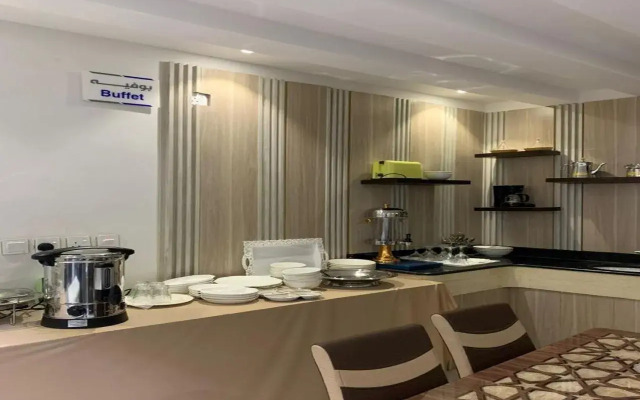 Dream Half Hotel
