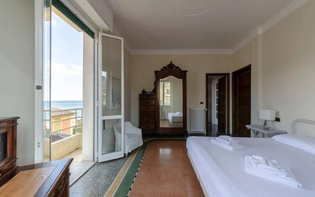 Altido Fronte Mare a Varazze