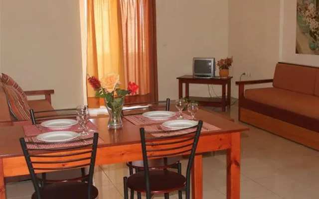 Dimitra Apartments