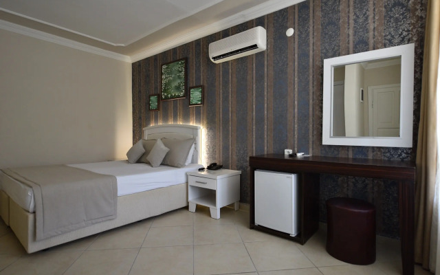 Nicholas Park Hotel