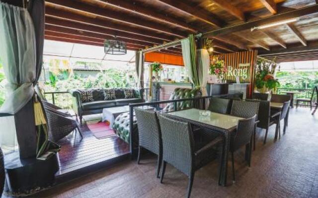 Ruan Rong Rong Resort & Spa
