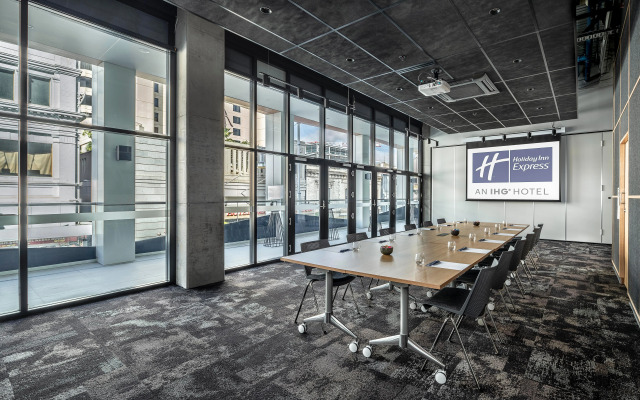 Holiday Inn Express Adelaide City Centre by IHG