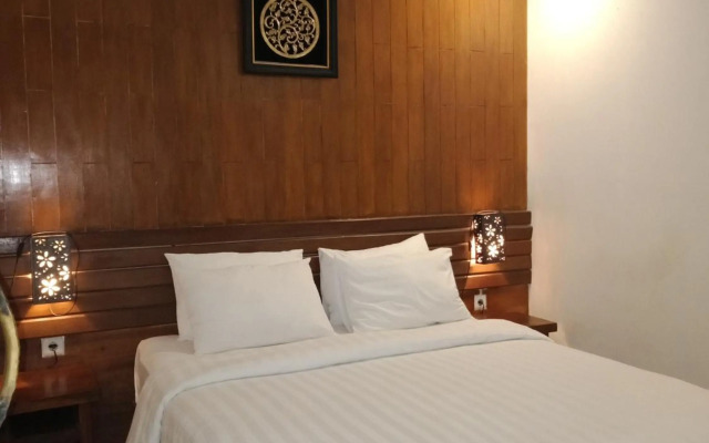 Puri Langenarjan Guest House
