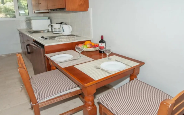 Vassilis Paradise Garden