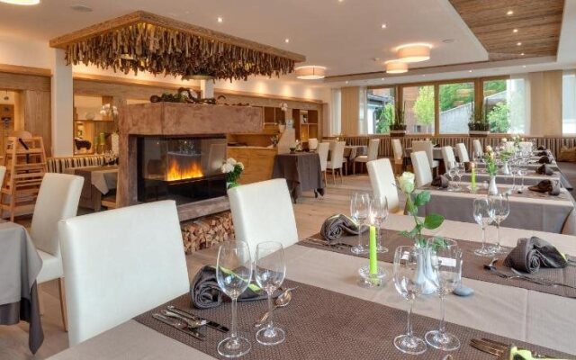 Hotel Alpenhof