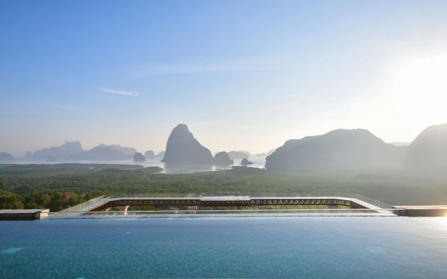 Beyond Skywalk Nangshi