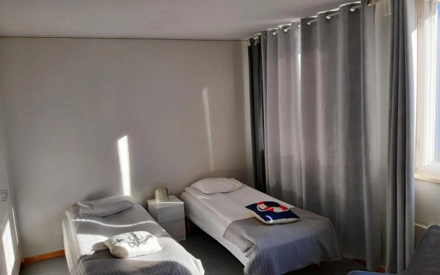 Oulun Satamahuoneet ja -ravintola