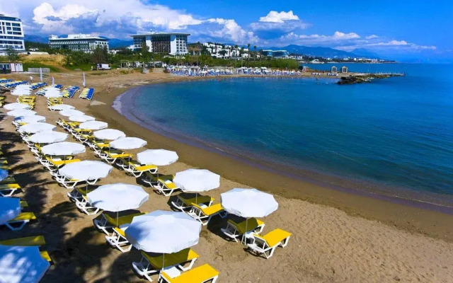 Alonya Beach Hotel