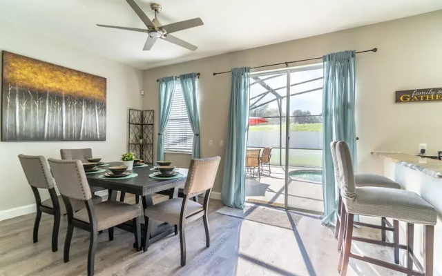 185 Windwood Bay