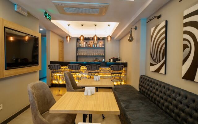 Alesta Midtown