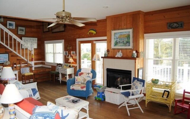 Flounder Inn - 4 Br Home
