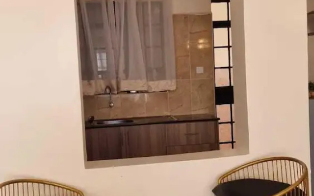 Lux Suites Coralway Apartment Langata