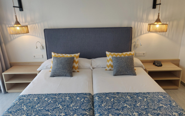 Отель Cabogata Jardin