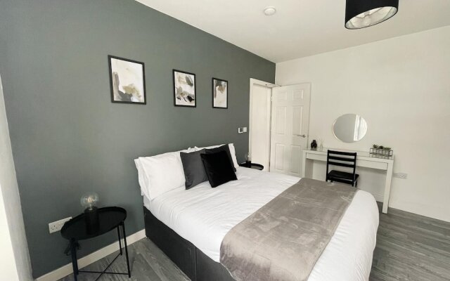 Flat 2 Hagley Road