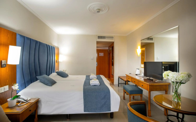Tsokkos Anastasia Beach Hotel