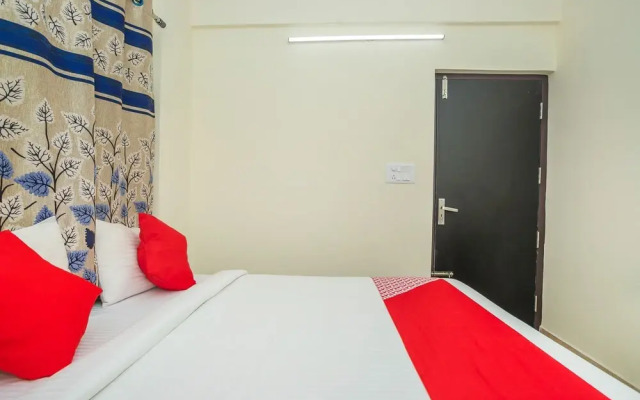 Oyo 28119 Omkar Global Inn