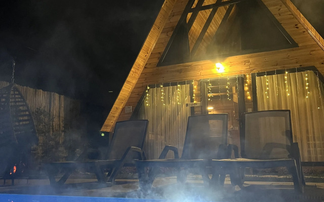 Teona Kartepe Bungalov