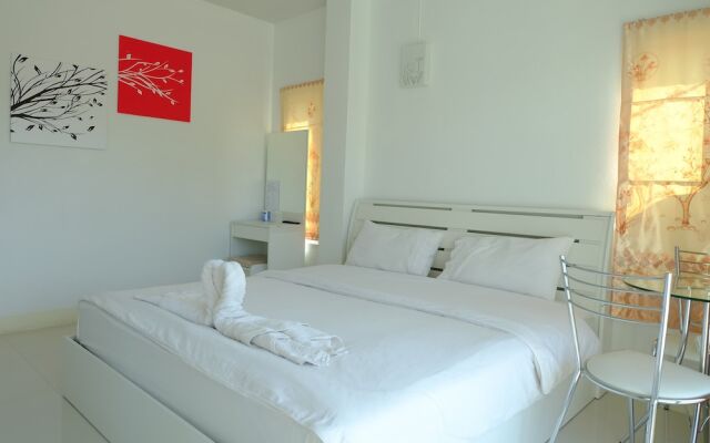 R J House Resort