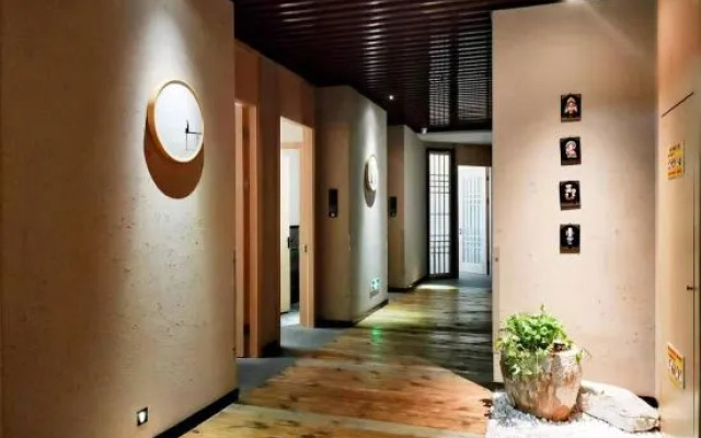 YUN MAN Suites Hotel