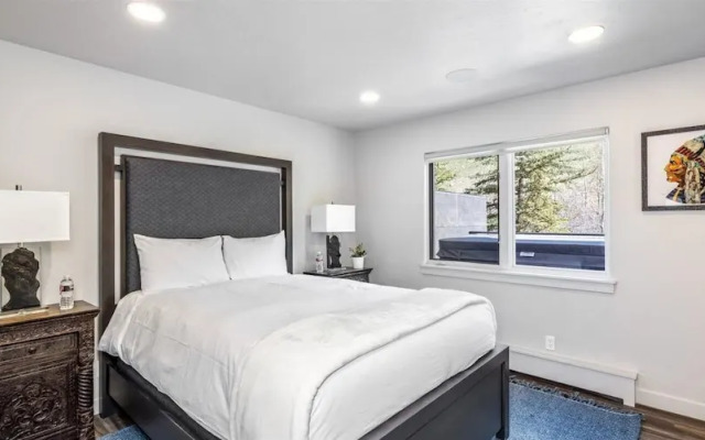 4 Bedroom Luxury Home in East Vail