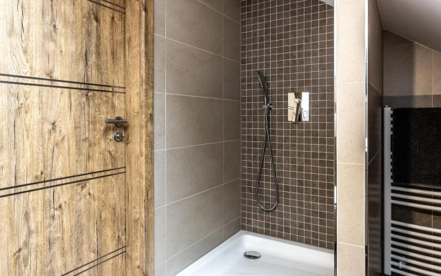 PLESSBERG Apartments Plešivec