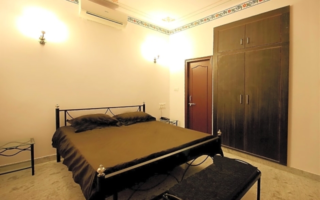 Hotel Devi Palace