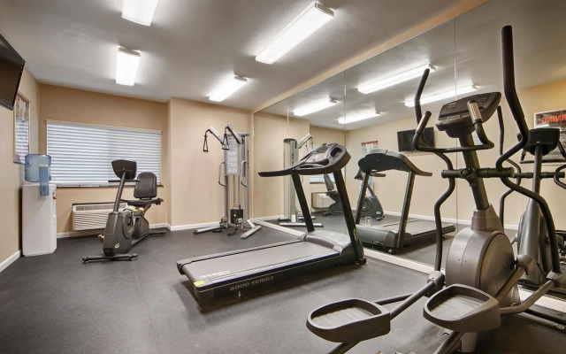 Best Western John Muir Inn