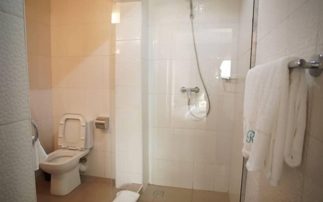 Riviera Suites