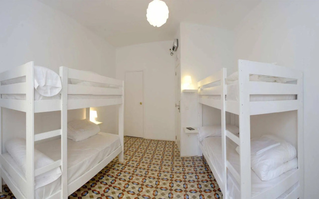 Valencia Lounge Hostel