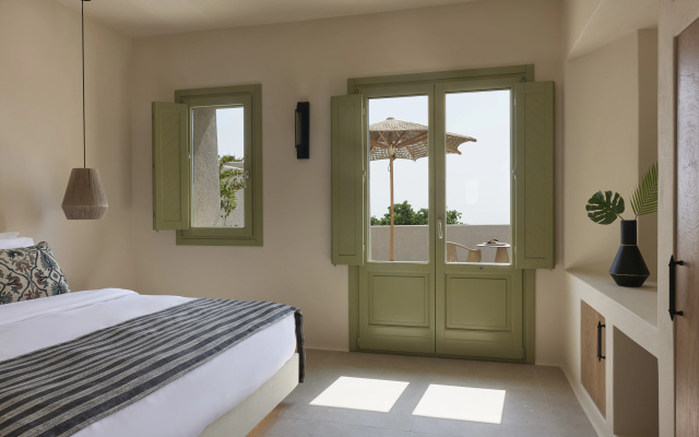 Aeon Suites - Adults Only by Mr and Mrs White