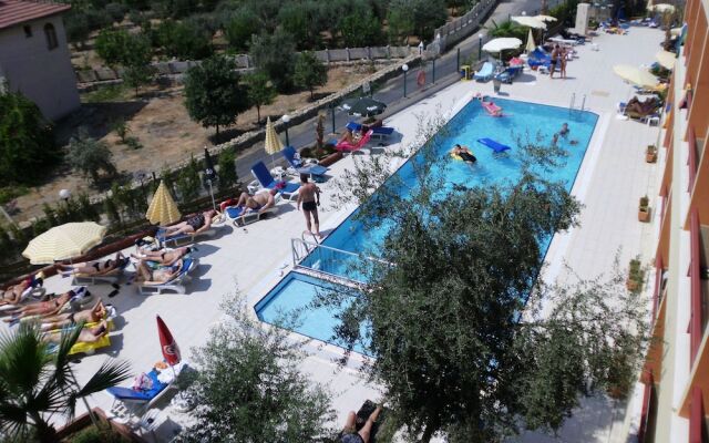 Side Kervan Hotel