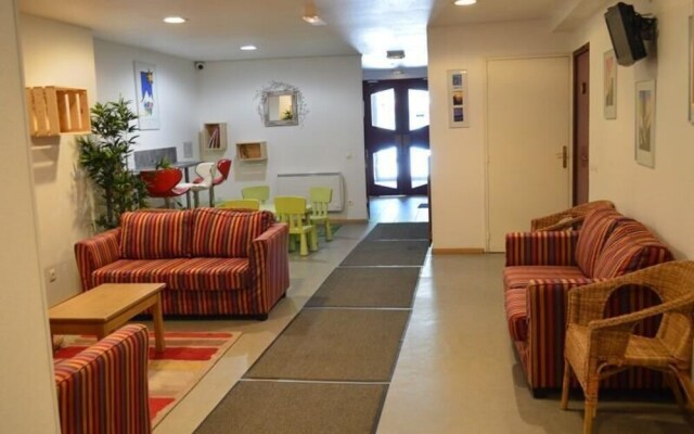 2 Pièces Pour 4 Peronnes en Face des Pistes