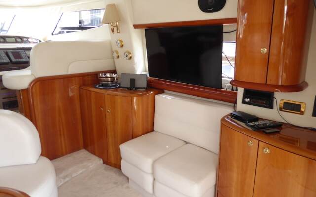 Rhein Yacht Lexa