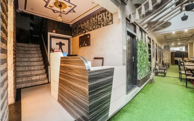 Oyo 36289 Hotel Maurvi